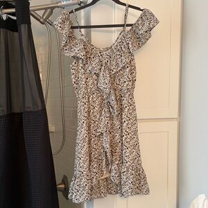 Ecco Black and White Floral Mini Dress